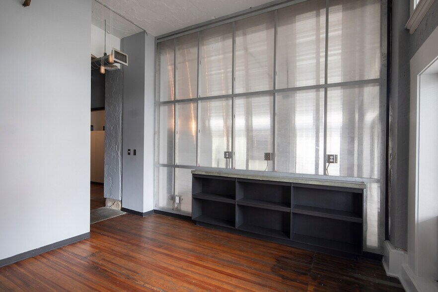 More Photos Of 1827 1st Ave N, Birmingham Apartments For Lease
