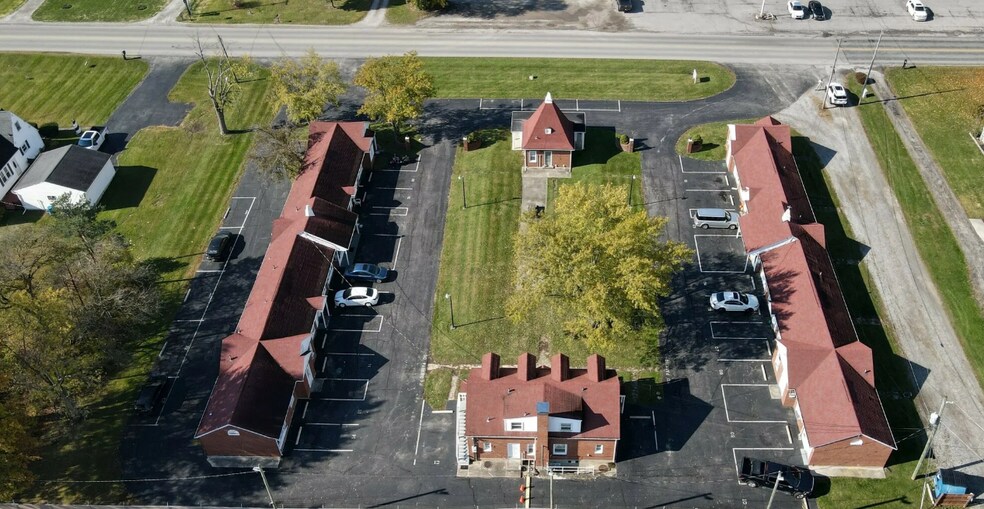 More Photos Of 5319 S Dixie Hwy, Cridersville Apartments For Sale