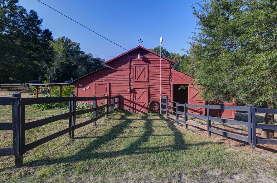 More Photos Of 6009 Wescott Rd, Columbia Land For Sale