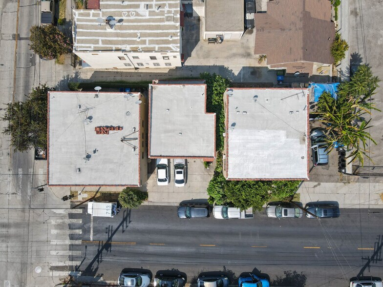 More Photos Of 3013 W 11th St, Los Angeles Apartments For Sale