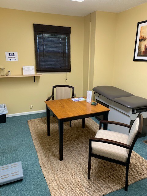 More Photos Of 710 Laurens Rd, Greenville Office For Sale