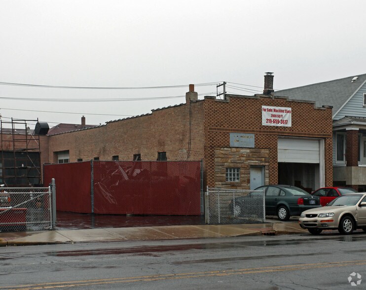 More Photos Of 1744 Indianapolis Blvd, Whiting Manufacturing For Lease