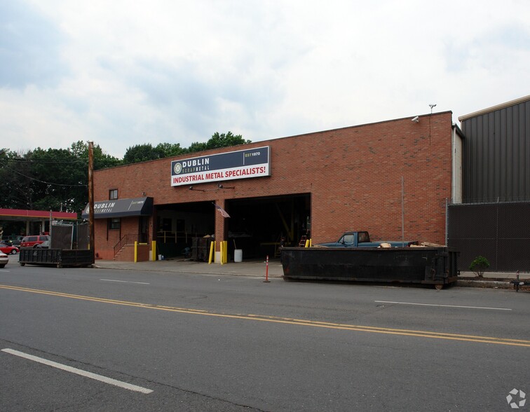 Primary Photo Of 489-495 Frelinghuysen Ave, Newark Warehouse For Lease