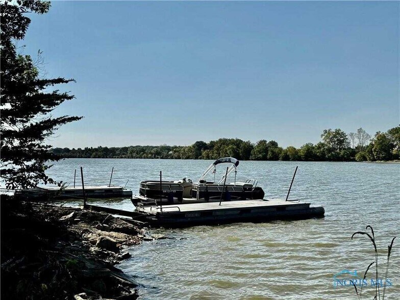 More Photos Of 14475 Power Dam Rd, Defiance Sports And Entertainment For Sale