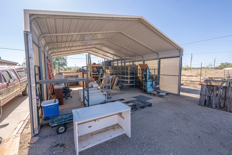 More Photos Of 5221 Hwy 68, Golden Valley Flex For Sale