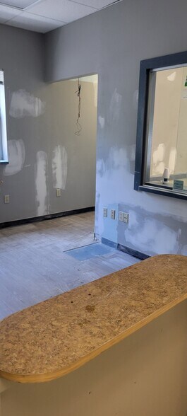 More Photos Of 187 Route 209, Wurtsboro Freestanding For Lease