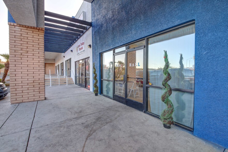 More Photos Of 4640 E Flamingo Rd, Las Vegas Storefront Retail Office For Lease