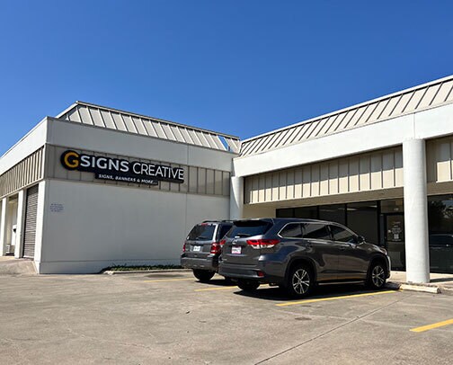 More Photos Of 2550 E Trinity Mills Rd, Carrollton Showroom For Lease