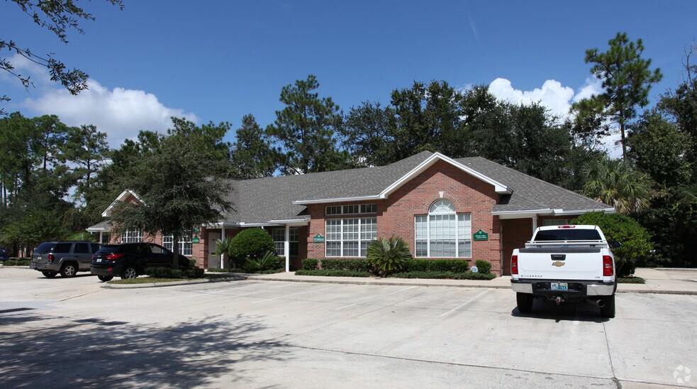 More Photos Of 12443 San Jose Blvd, Jacksonville Medical For Lease
