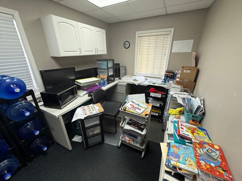 More Photos Of 2845 Marconi Ave, Sacramento Office For Sale
