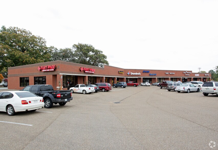 More Photos Of 1618 Highway 51, Covington General Retail For Sale