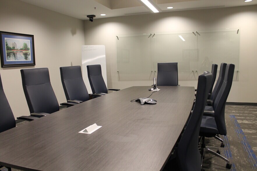 More Photos Of 301 James Record Rd SW, Huntsville Distribution For Lease