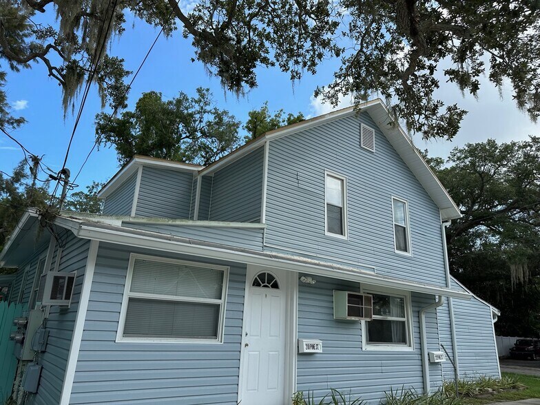 More Photos Of 614 Oak Ave, Clearwater Apartments For Sale