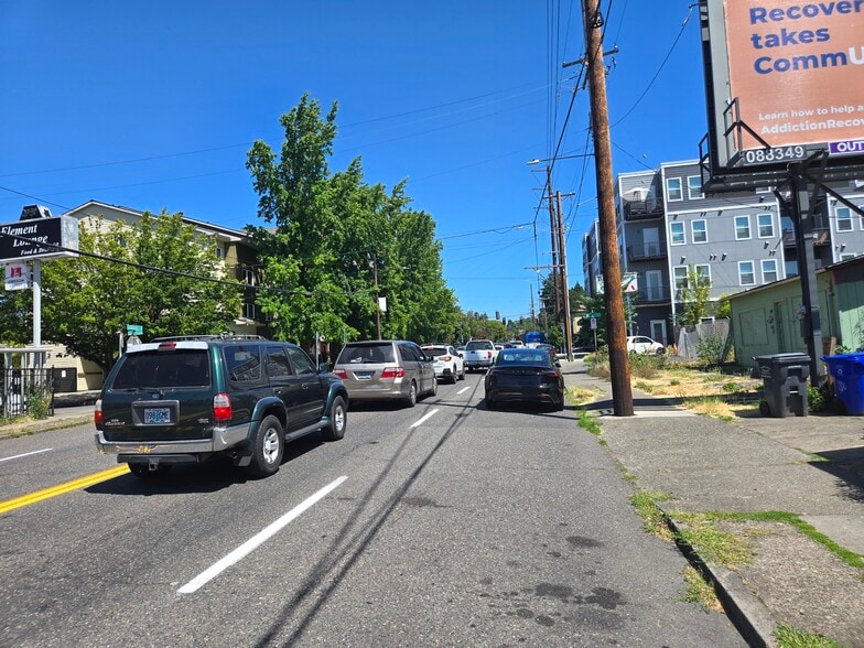 More Photos Of 5844 E Burnside St, Portland Land For Sale