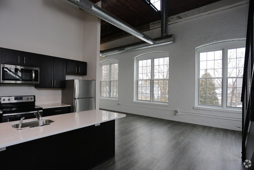 More Photos Of 24 Amity St, Cohoes Apartments For Sale