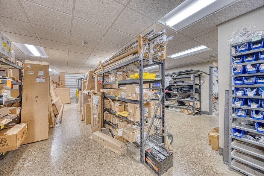 More Photos Of 3928 Tri Hill Frontage Rd, Great Falls Auto Dealership For Sale