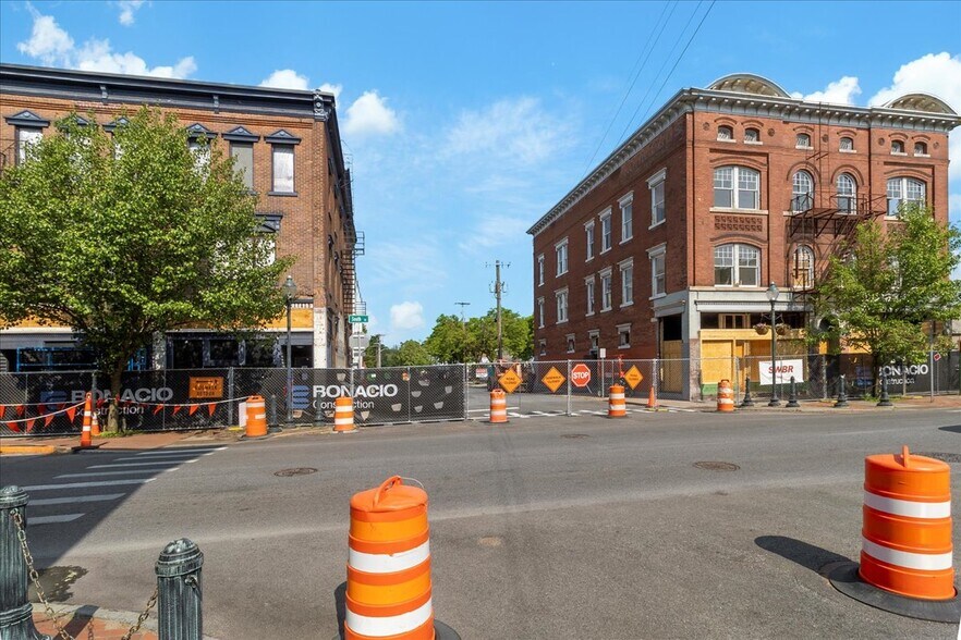 More Photos Of 41 South St, Glens Falls Storefront Retail Residential For Lease