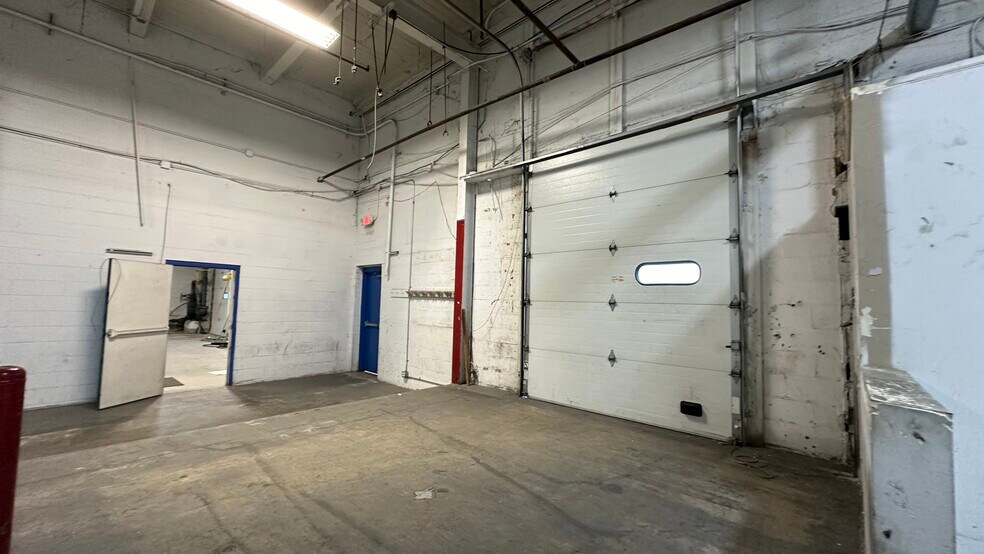More Photos Of 1727-1801 Union Blvd, Allentown Warehouse For Lease