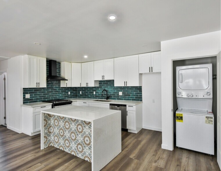 More Photos Of 8247 9th St, Rancho Cucamonga Apartments For Sale