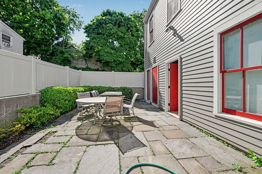 More Photos Of 245 Mill St, Greenwich Loft Creative Space For Lease