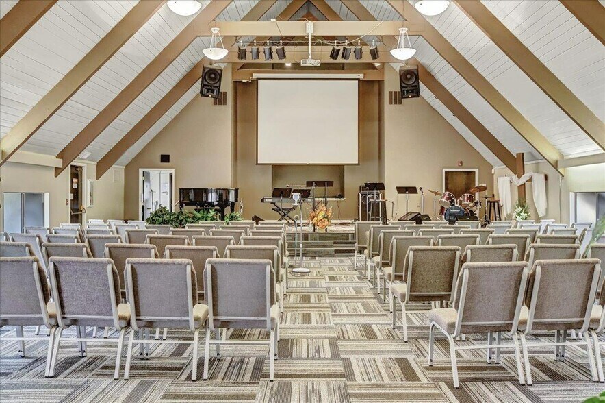 More Photos Of 12582 Squirrel Creek Rd, Grass Valley Religious Facility For Sale