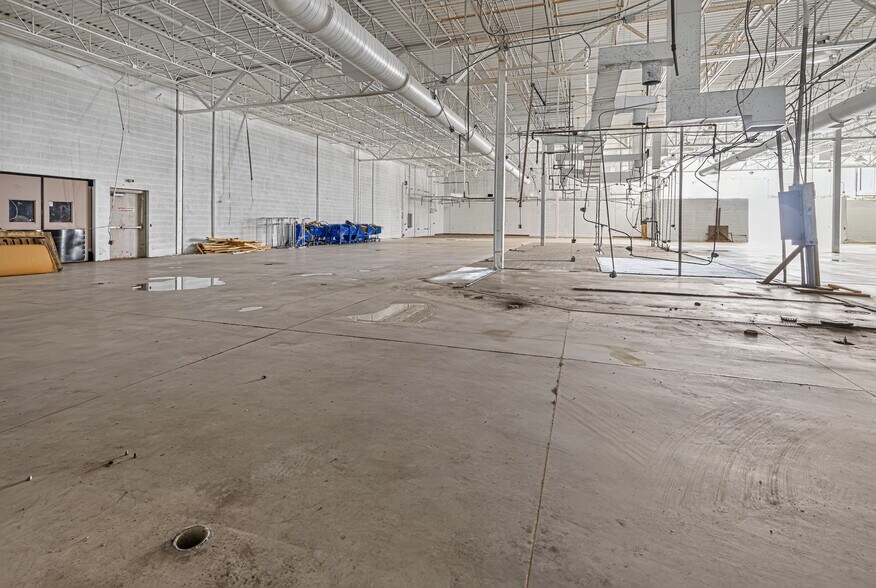 More Photos Of 1379 Bucktail Rd, Saint Marys Unknown For Lease