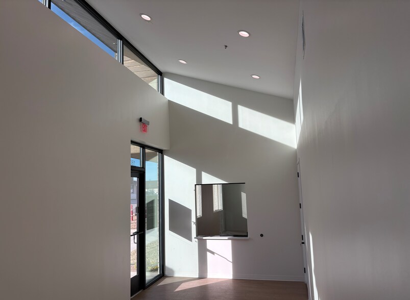 More Photos Of 1400 N Coit Rd, McKinney Medical For Lease