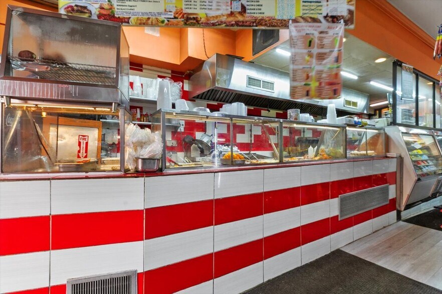 More Photos Of 7-9 Hillside Ave, Ny Convenience Store For Sale