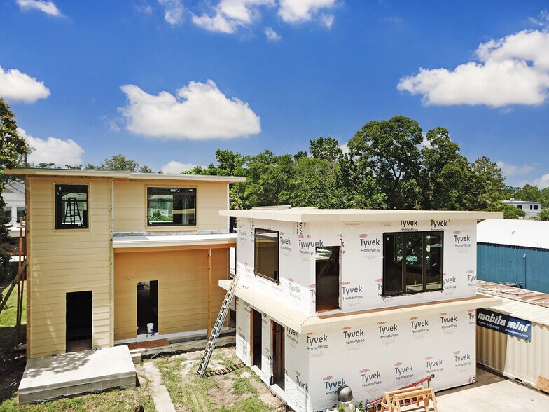 More Photos Of 963 Judiway St, Houston General Retail For Lease