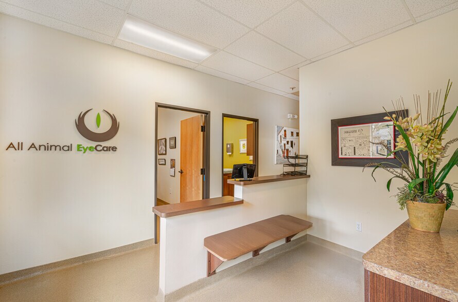 More Photos Of 4863 Old Redwood Hwy, Santa Rosa Office For Sale