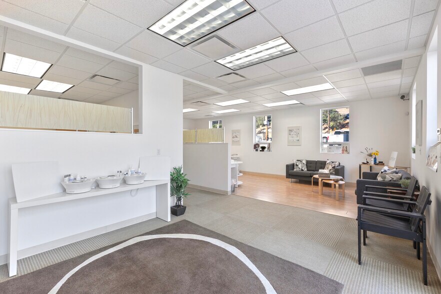 More Photos Of 549 Us-30, Imperial Warehouse For Sale