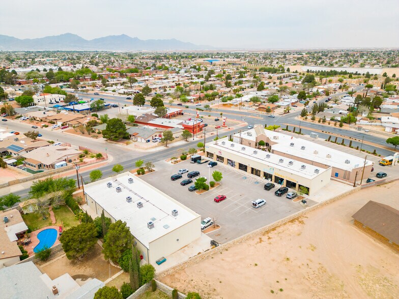 More Photos Of 2000 Lomaland Dr, El Paso Storefront Retail Office For Lease