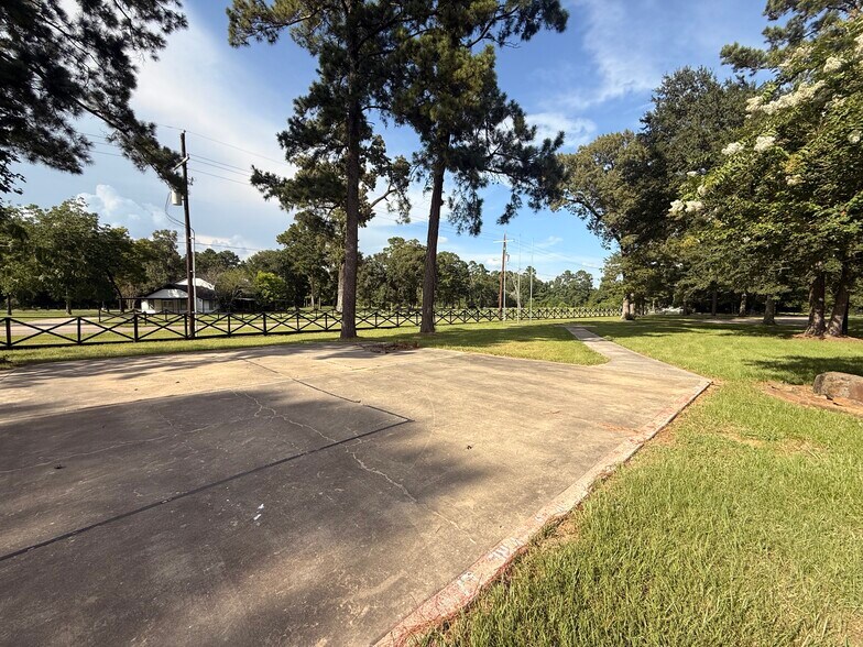 More Photos Of 16160 Porter Ln, Porter Land For Lease
