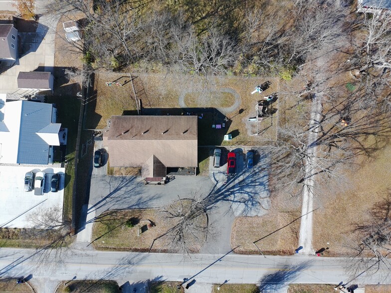 More Photos Of 108 N Ranson Rd, Greenwood Specialty For Sale