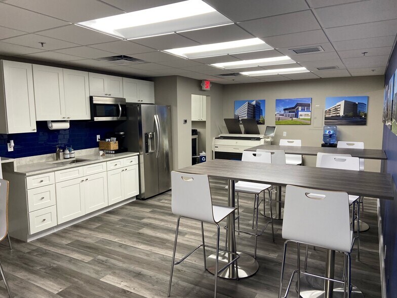 More Photos Of 1720 E Tiffany Dr, West Palm Beach Office For Lease