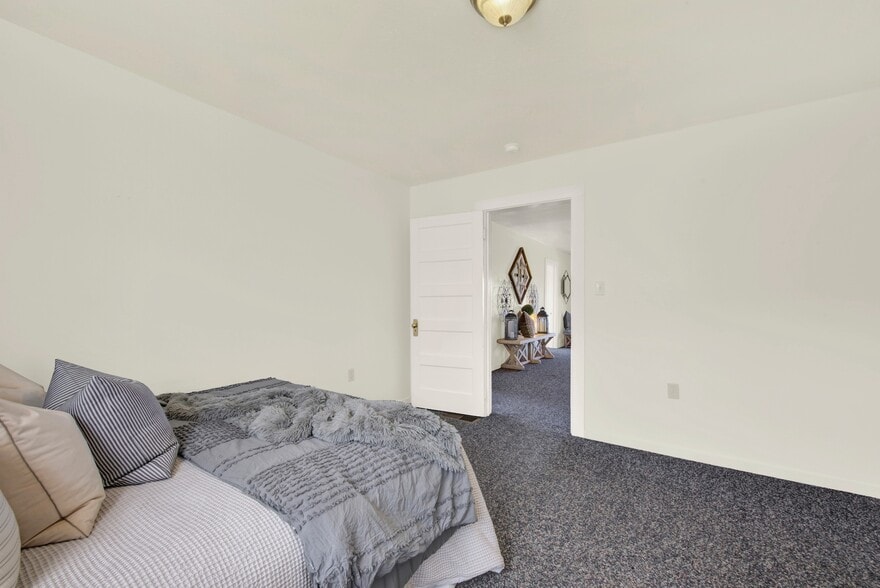 More Photos Of 8560 Holmes Ln, Winters Specialty For Sale