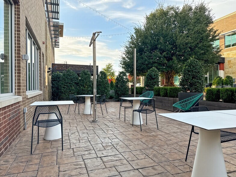 More Photos Of 3300 Dallas North Tollway, Plano Coworking Space