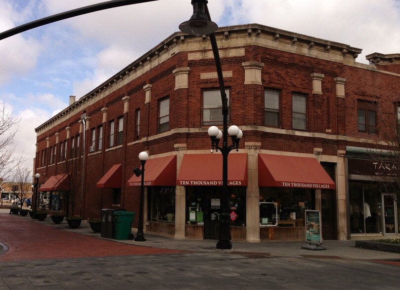 Primary Photo Of 121 N Marion St, Oak Park Storefront Retail Office For Lease