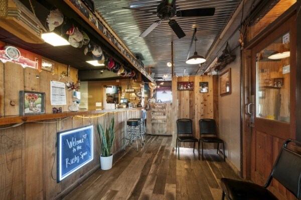 More Photos Of 601 N 1st St, Pulaski Restaurant For Sale