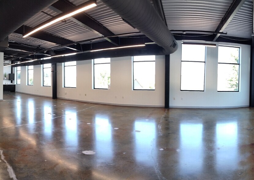 More Photos Of 214 W Tremont Ave, Charlotte Office For Lease