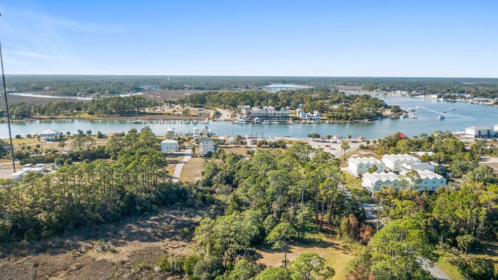 More Photos Of 275 Timber Island Rd, Carrabelle Restaurant For Sale