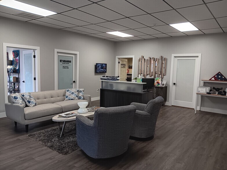 More Photos Of 853 3rd St, Hot Springs Office For Lease