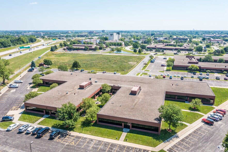 More Photos Of 7780 Office Plaza Dr S, West Des Moines Office For Lease
