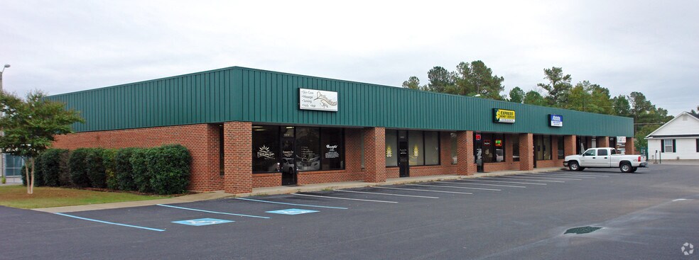 Primary Photo Of 1147 N Guignard Dr, Sumter General Retail For Lease