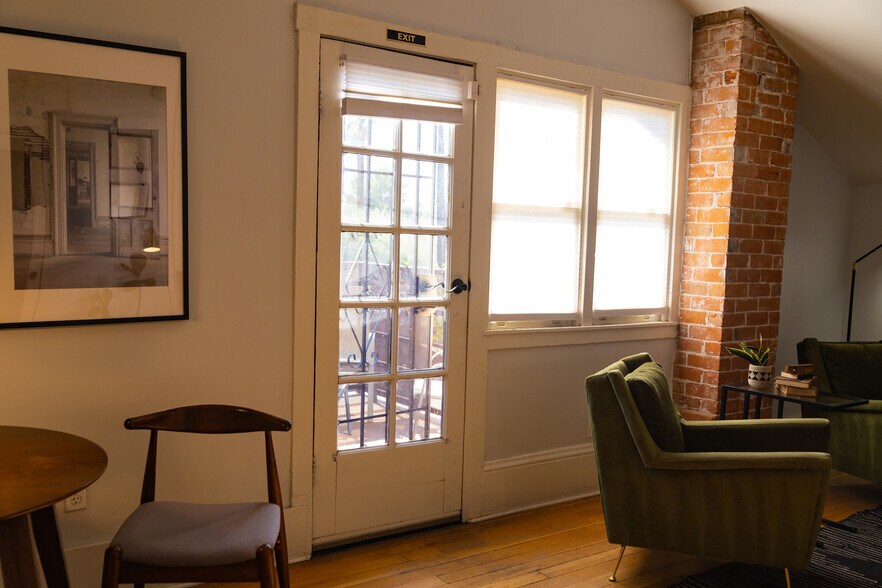 More Photos Of 531 E Lynwood St, Phoenix Office Residential For Sale