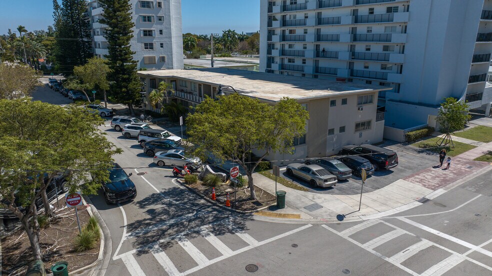 More Photos Of 1240 14th St, Miami Beach Apartments For Sale