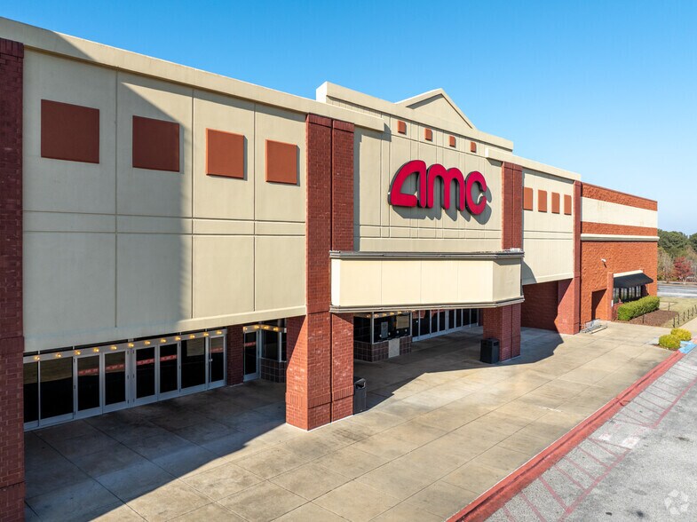 More Photos Of 2111 E University Dr, Auburn Movie Theatre For Sale