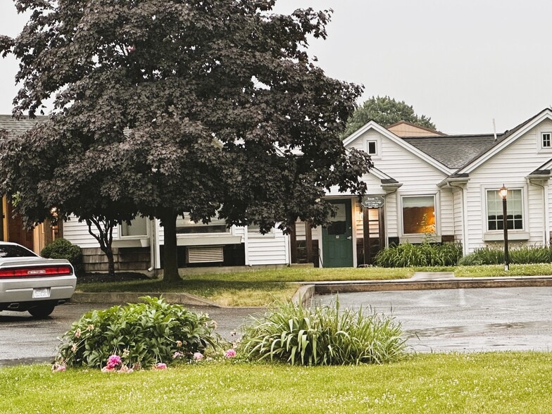 More Photos Of 2439 Old Philadelphia Pike, Lancaster Hotel For Sale