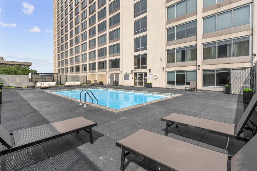 More Photos Of 50 Morgan St, Hartford Apartments For Lease