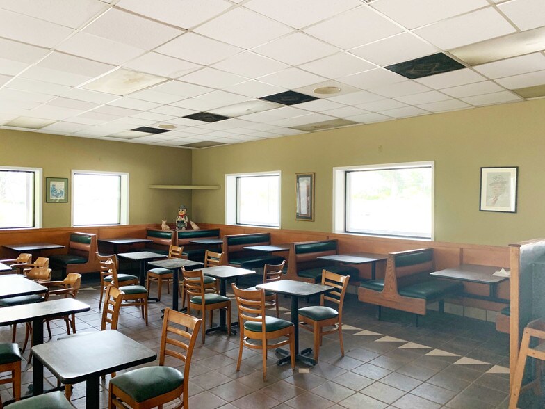 More Photos Of 39622 Highway 25, Harpersville Restaurant For Sale